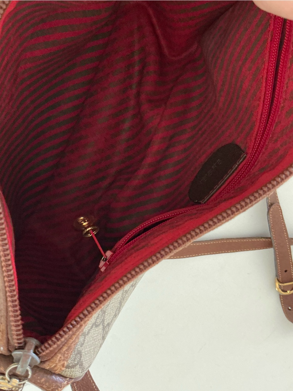 Gucci Vintage Gucci GG Supreme Crossbody Bag Web Stripe Monogram Shoulder Bag - Picture 10 of 16